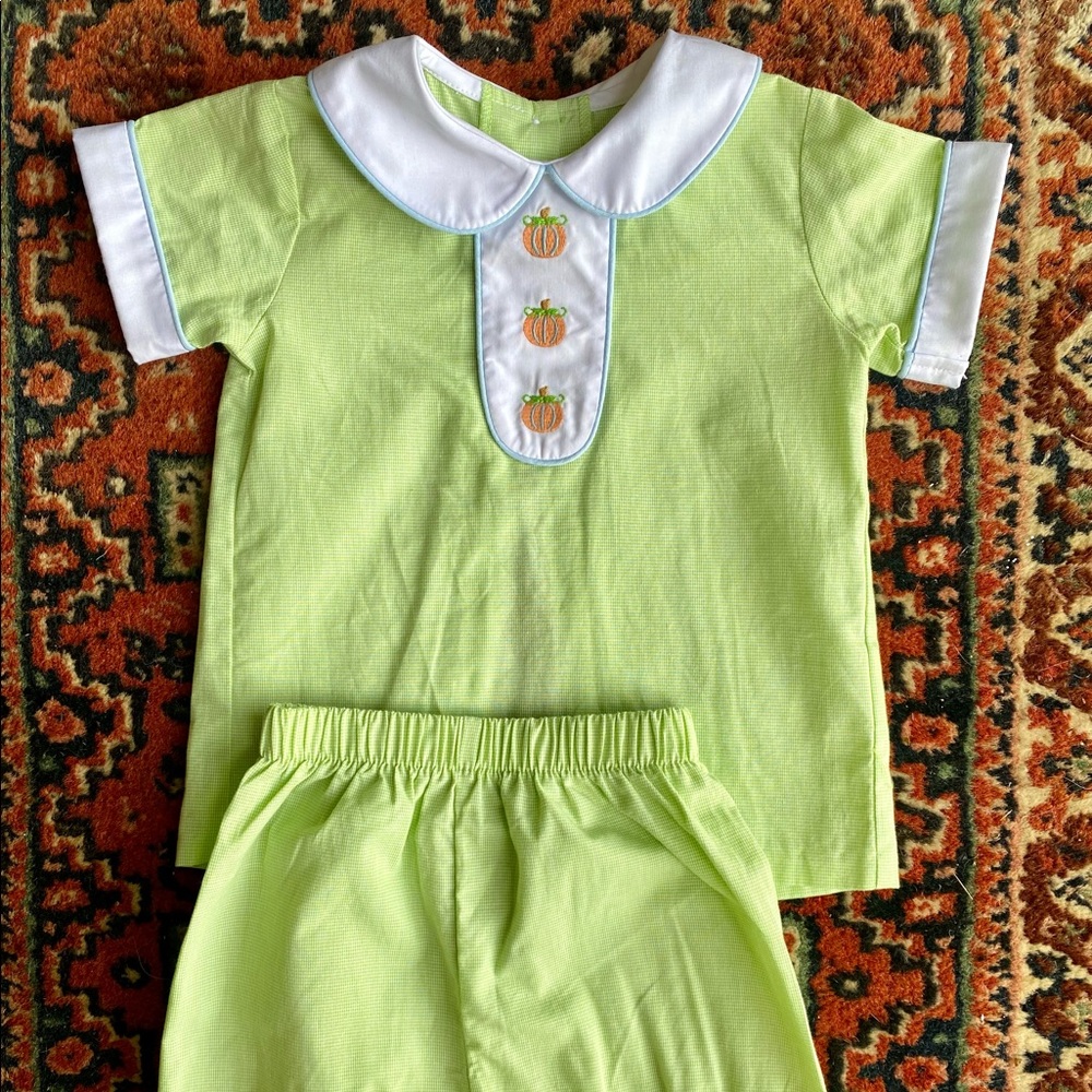 Little English pumpkin outfit.